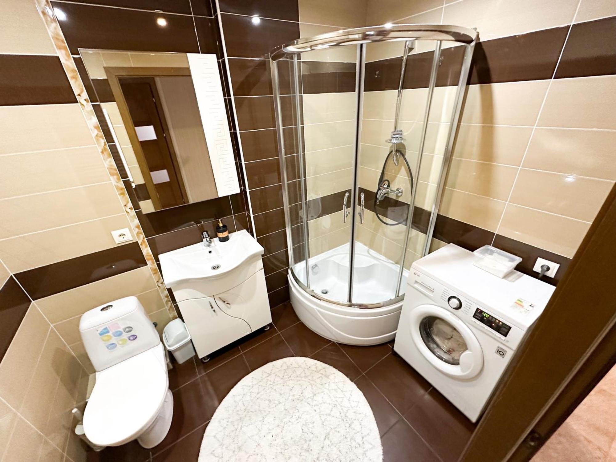 Bright & Quiet 2Room Apartment In City Center تشيسيناو المظهر الخارجي الصورة
